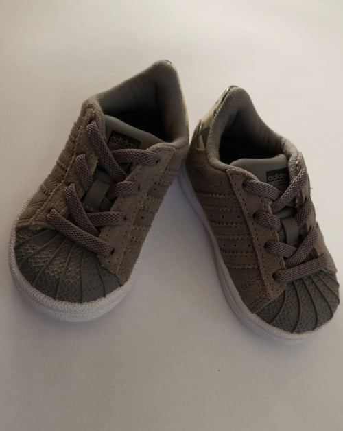 Adidas sko