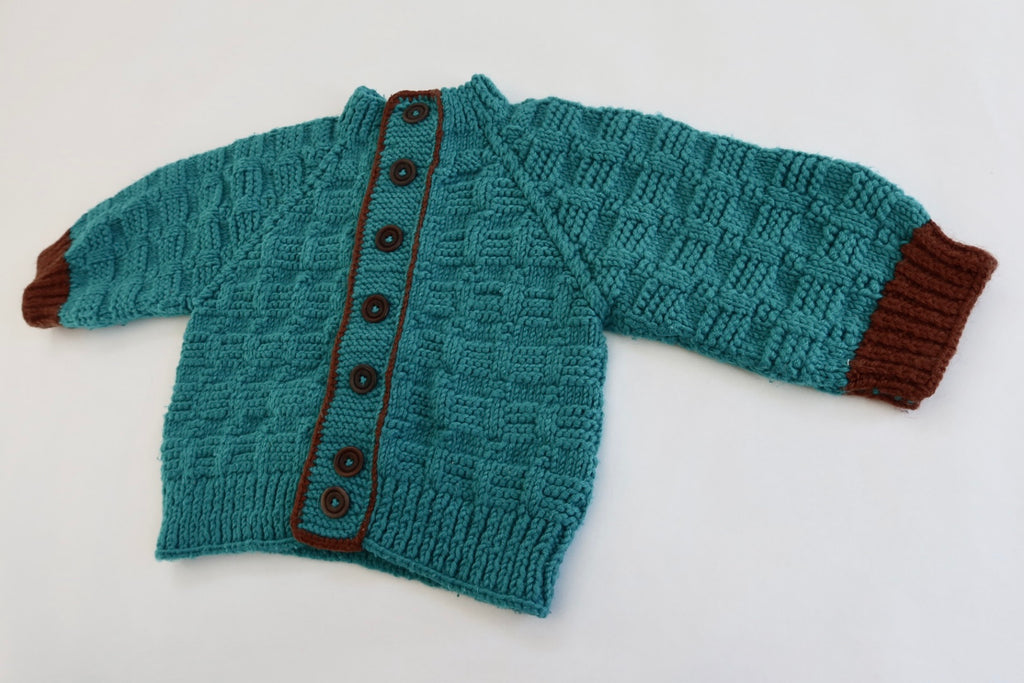 Hjemmestrikket cardigan