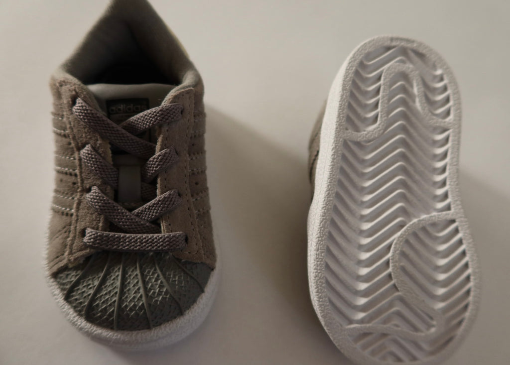 Adidas sko