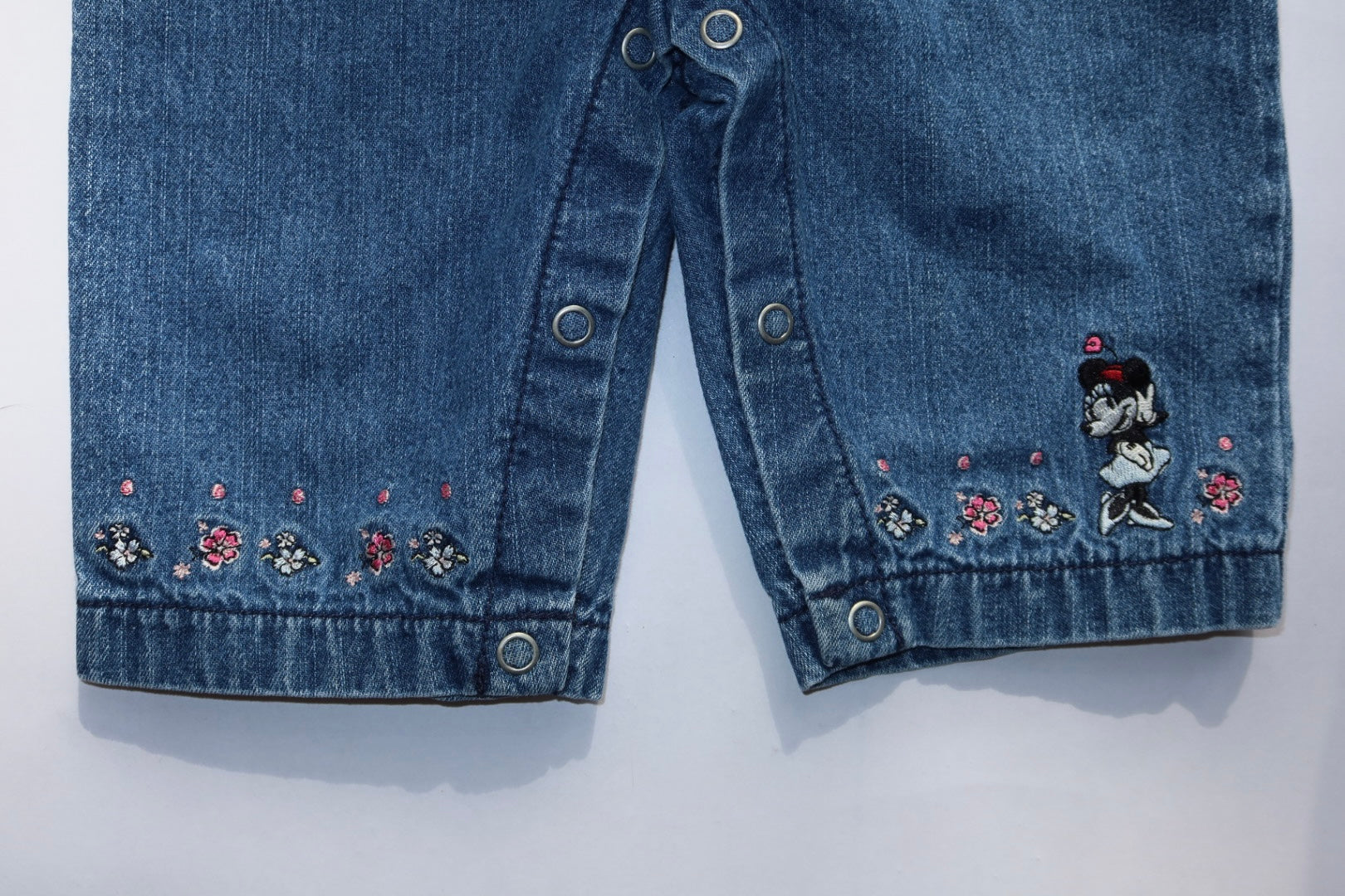 Disney overall med Minnie